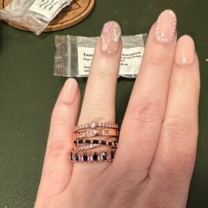 Bomb party delicates size 7 - 4 rings